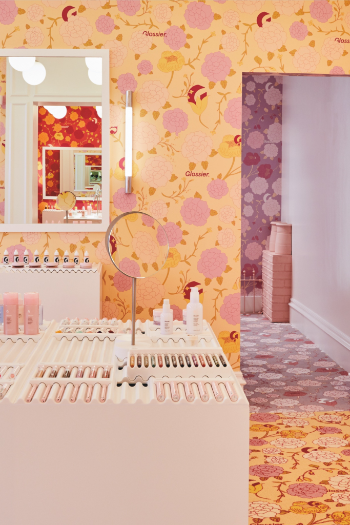 Glossier Pop-Up Shops